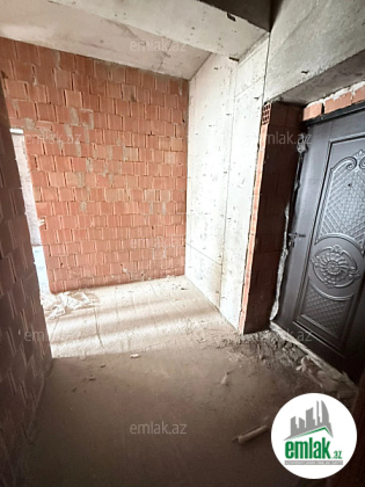 Satılır 2 otaqlı yeni tikili 65.2 m²