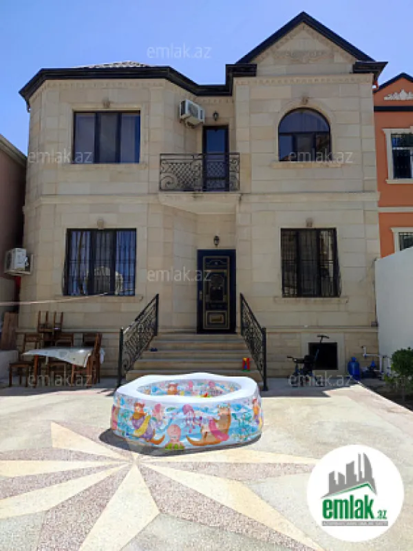 Satılır 5 otaqlı həyət evi 141 m²