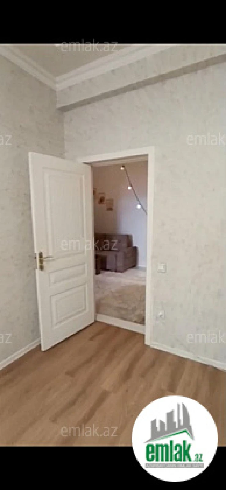 Satılır 2 otaqlı yeni tikili 76 m²