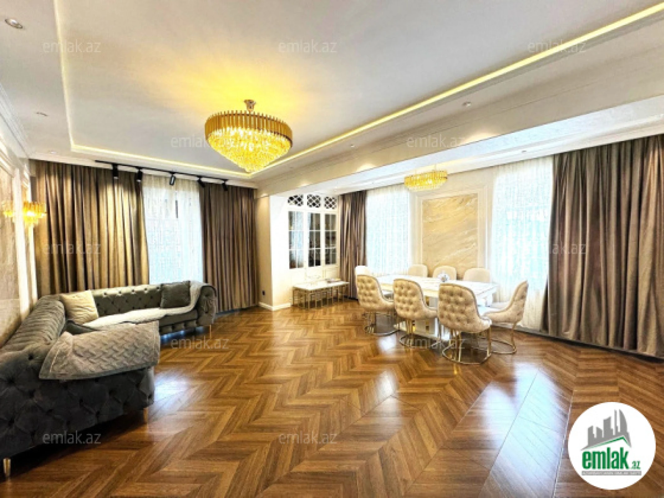 Satılır 3 otaqlı yeni tikili 130 m²