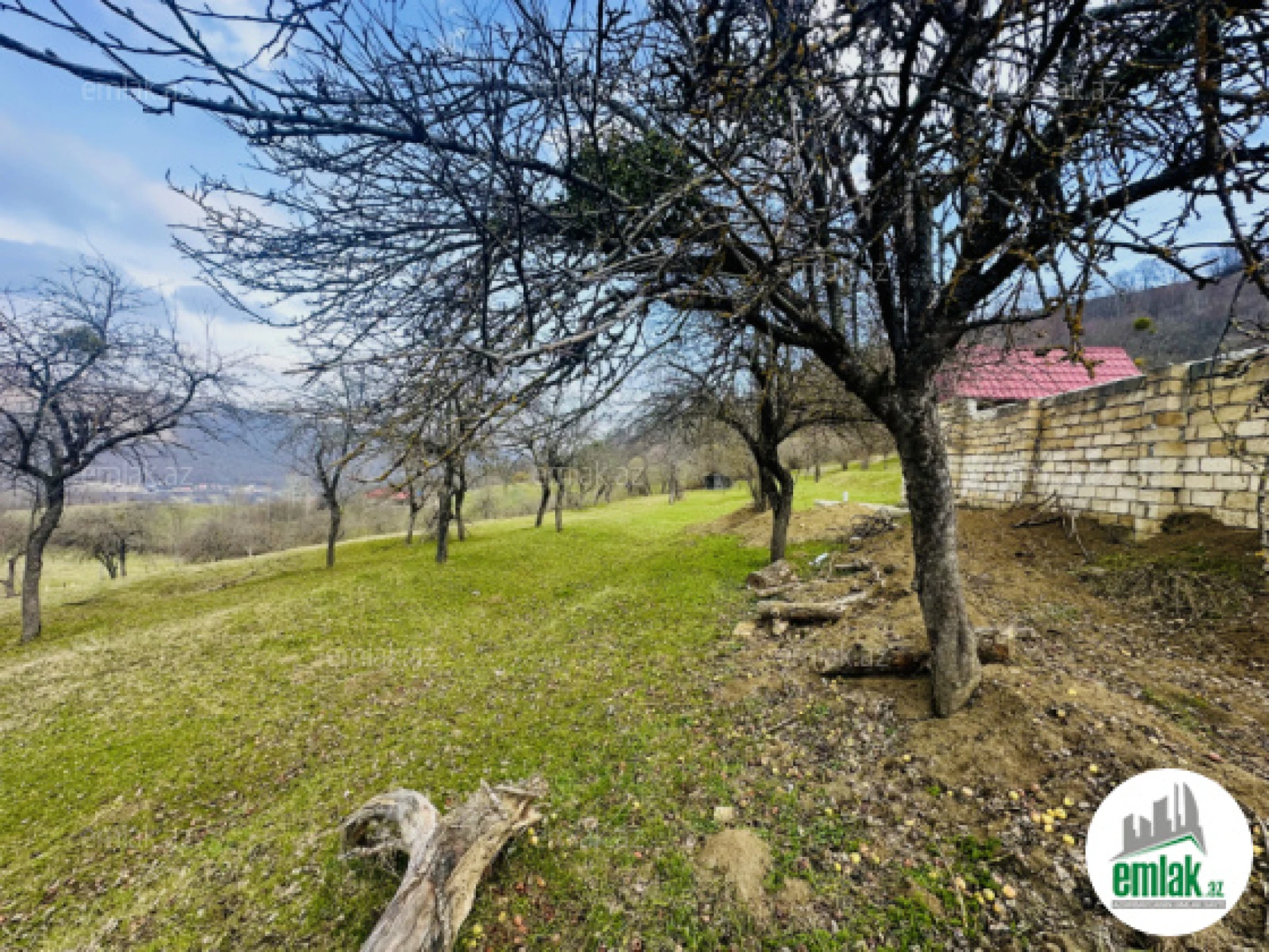 Satılır torpaq sahəsi 9 m²