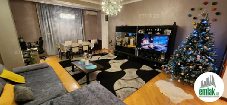 Satılır 3 otaqlı yeni tikili 150 m² — Bakı 3 otaq 150.00 m²