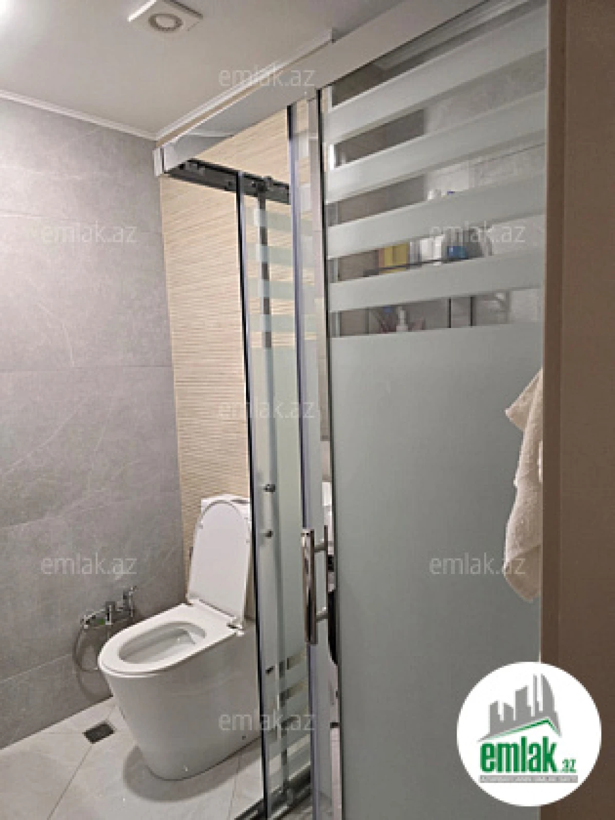 Satılır 2 otaqlı yeni tikili 82.5 m²