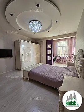 Satılır 3 otaqlı yeni tikili 130 m²