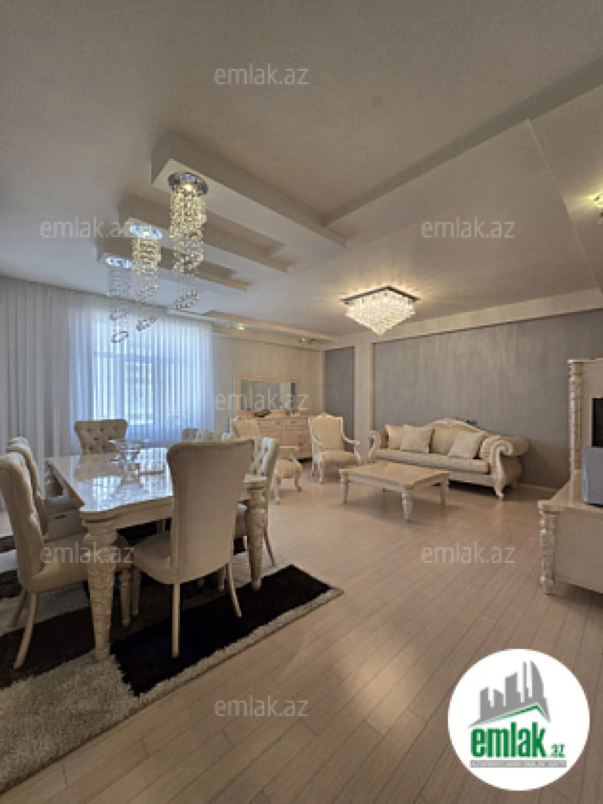 Satılır 3 otaqlı yeni tikili 130 m²
