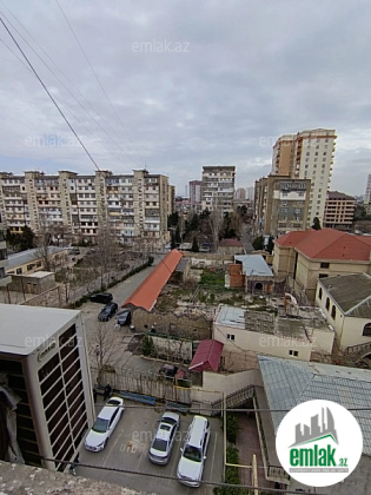 Satılır 4 otaqlı köhnə tikili 95 m²