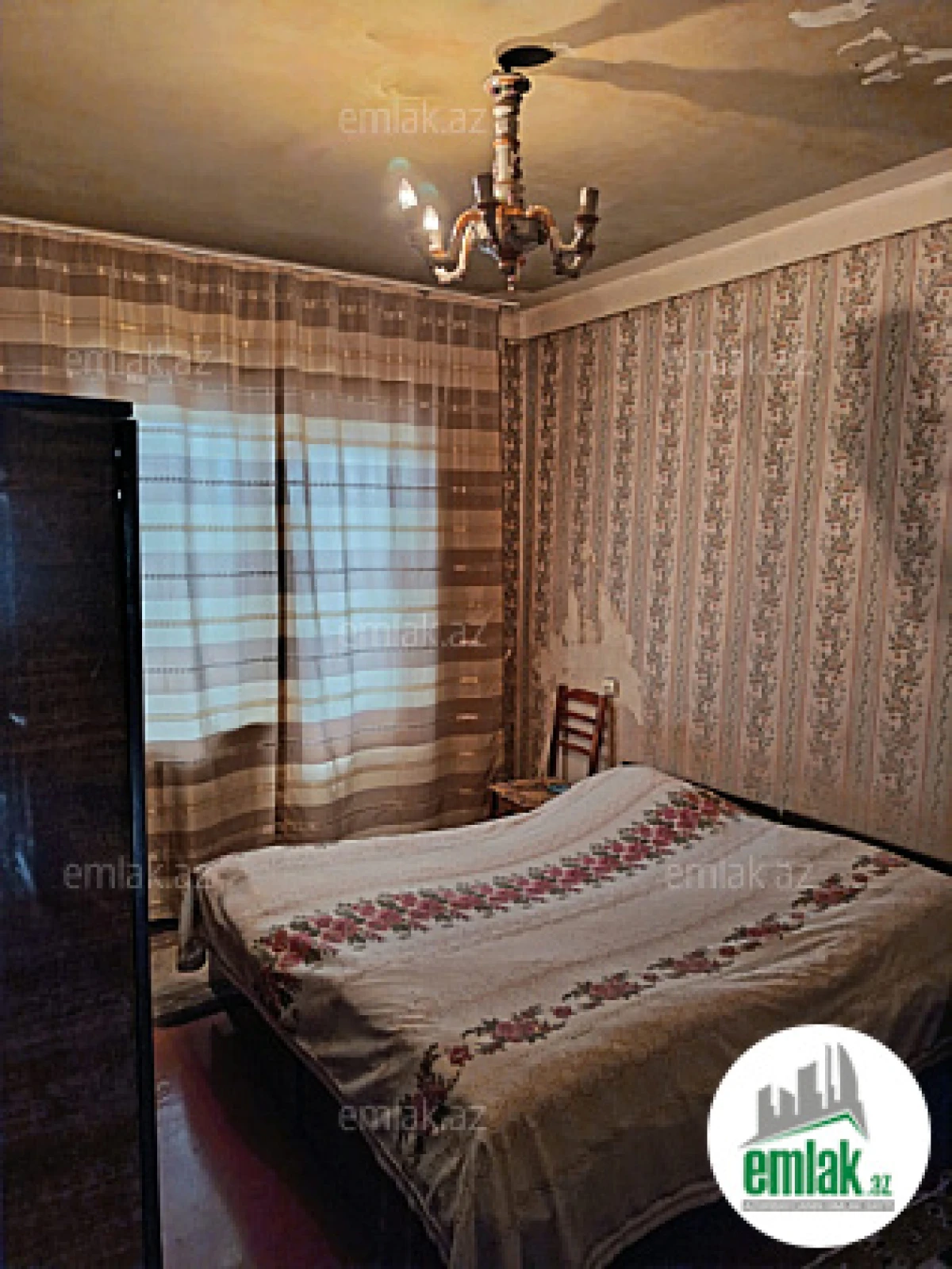 Satılır 4 otaqlı köhnə tikili 95 m²