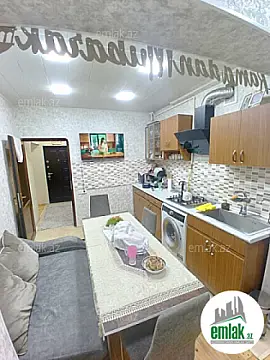 Satılır 2 otaqlı köhnə tikili 61 m²