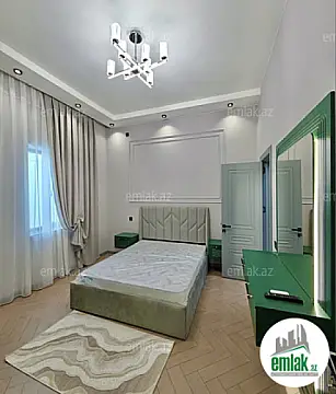 Satılır 4 otaqlı mənzil 150 m²