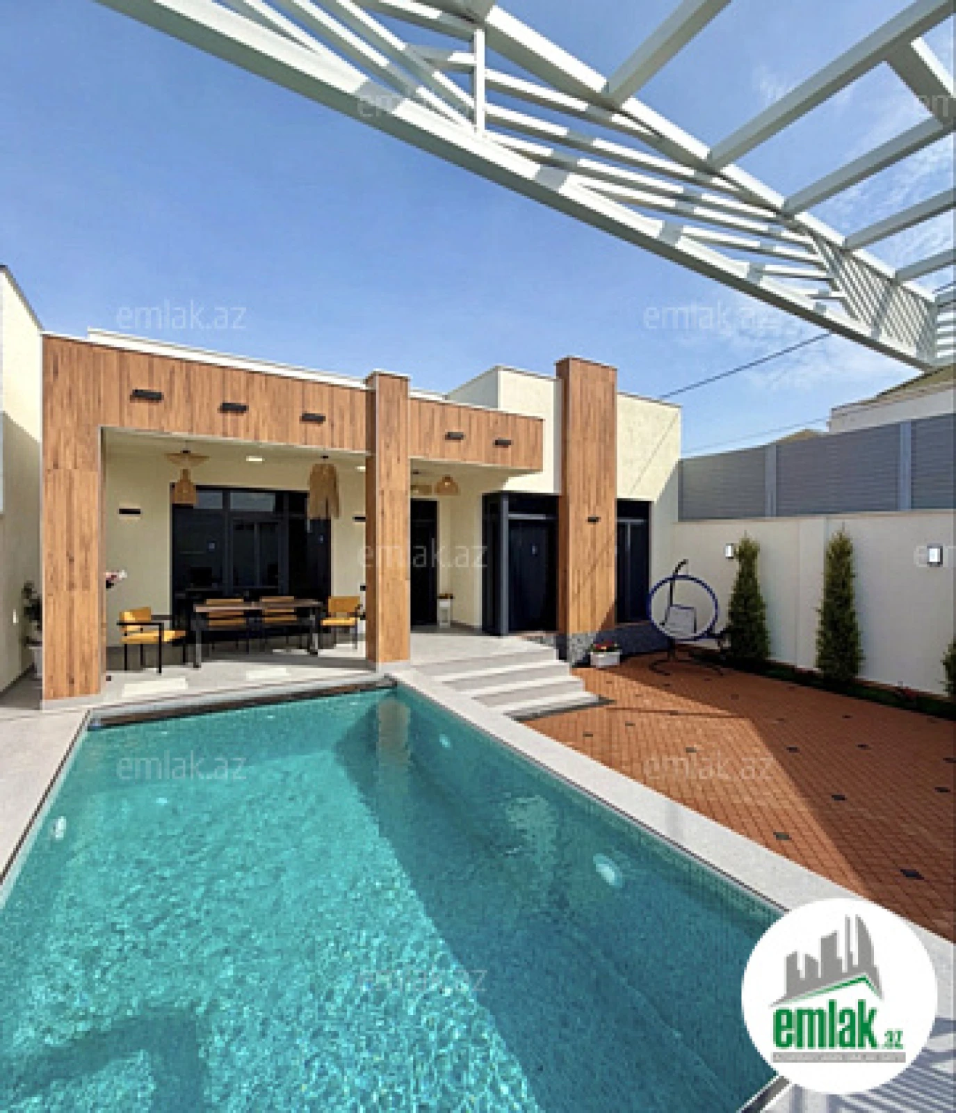 Satılır 4 otaqlı mənzil 150 m²