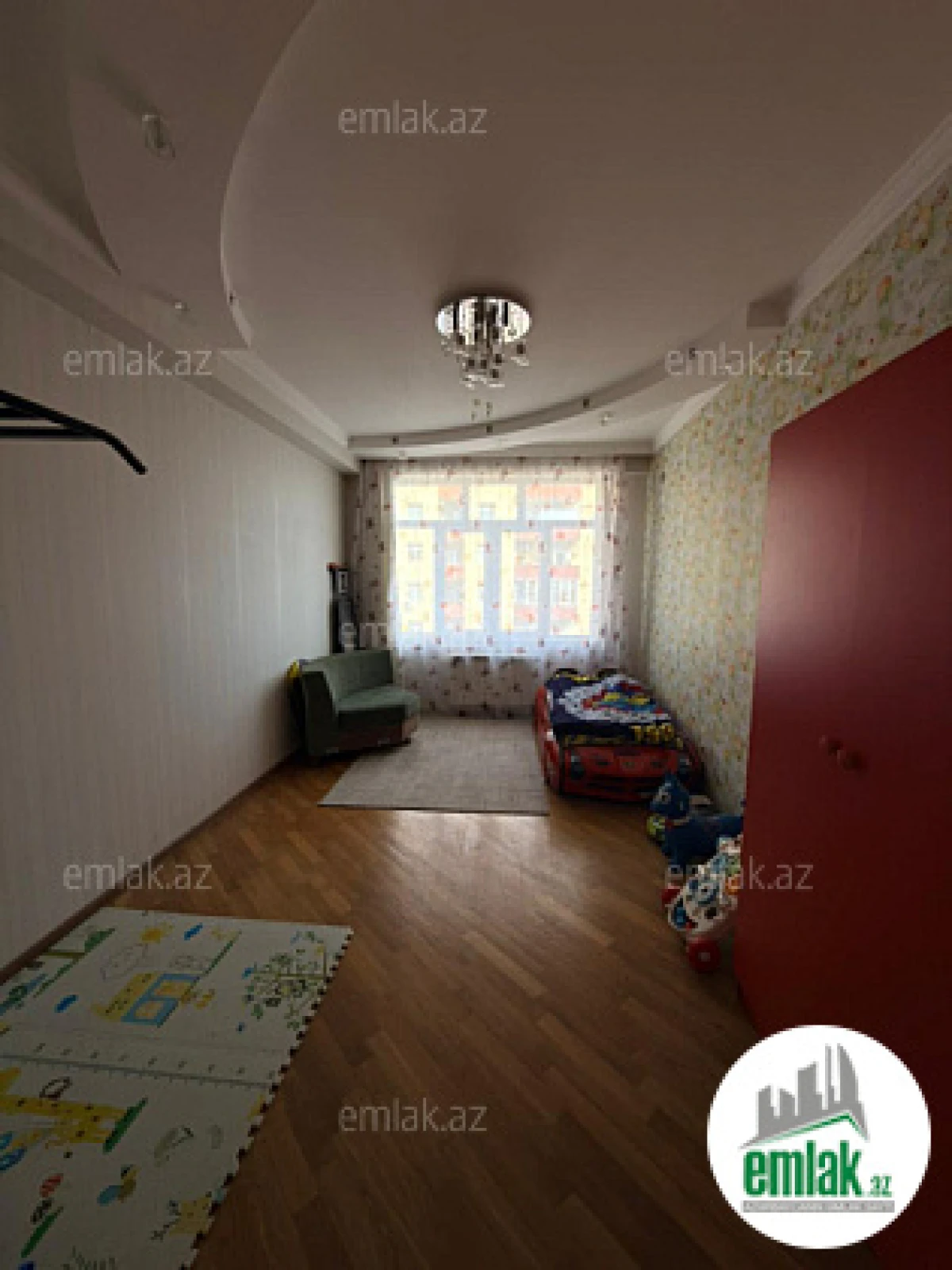 Satılır 4 otaqlı yeni tikili 135 m²