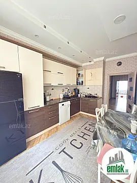 Satılır 4 otaqlı yeni tikili 135 m²