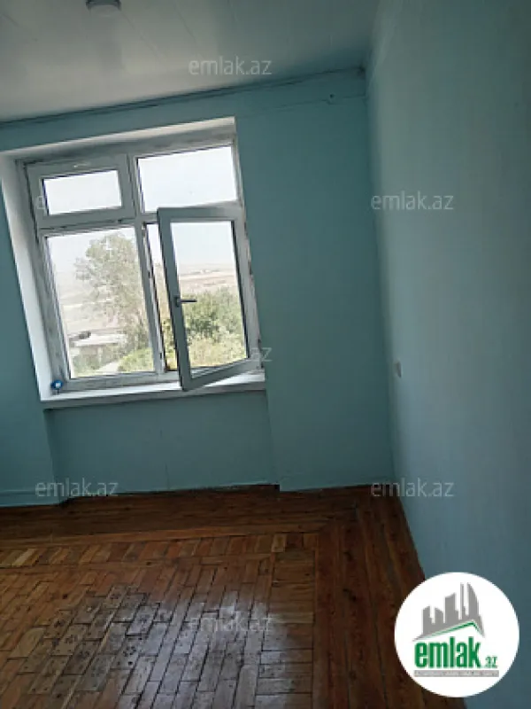 Satılır 3 otaqlı köhnə tikili 38 m²