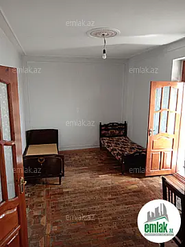 Satılır 3 otaqlı köhnə tikili 38 m²