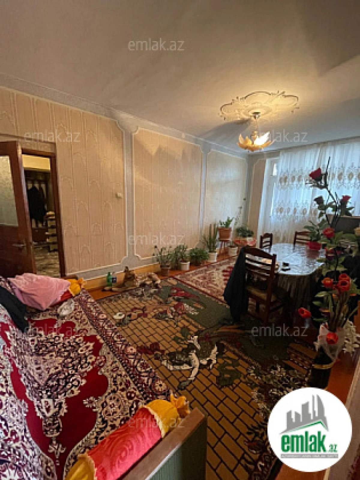 Satılır 5 otaqlı köhnə tikili 114 m²