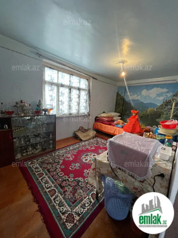 Satılır 5 otaqlı köhnə tikili 114 m²