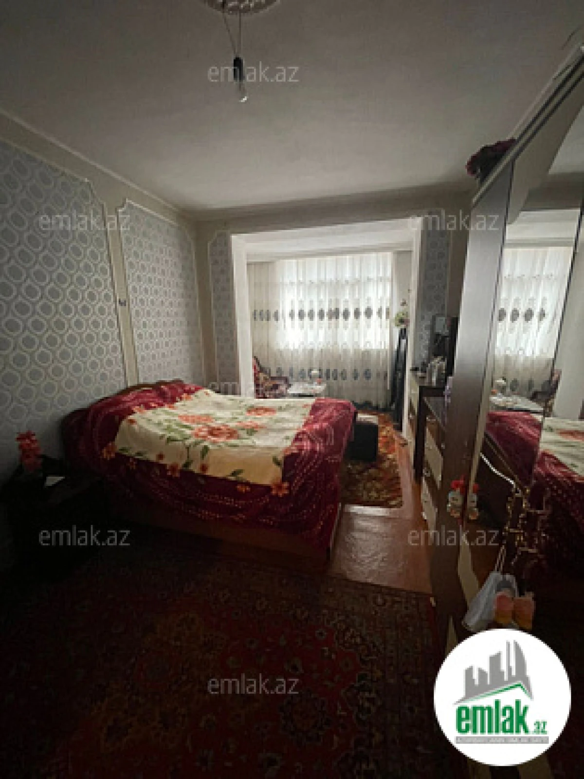 Satılır 5 otaqlı köhnə tikili 114 m²