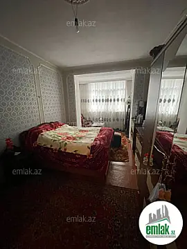 Satılır 5 otaqlı köhnə tikili 114 m²