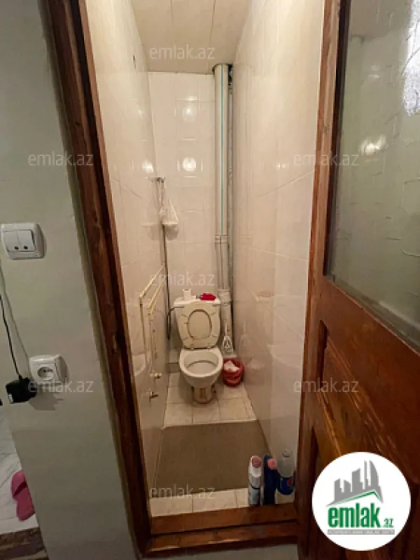 Satılır 5 otaqlı köhnə tikili 114 m²