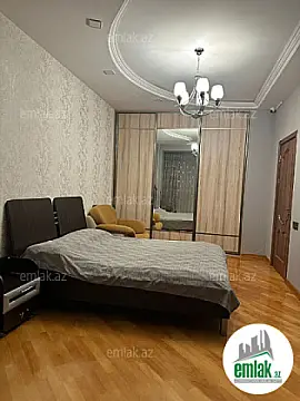 Satılır 3 otaqlı yeni tikili 80 m²