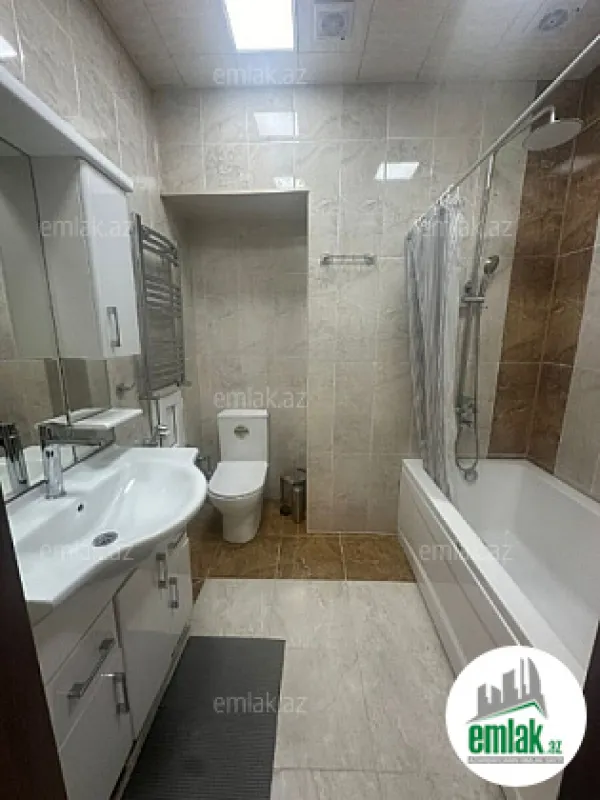 Satılır 3 otaqlı yeni tikili 80 m²