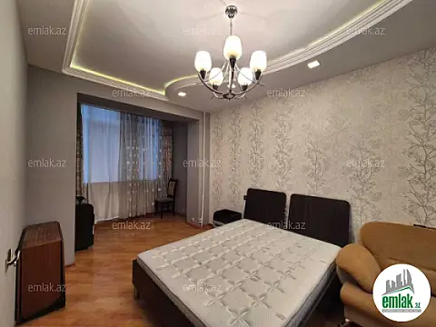Satılır 3 otaqlı yeni tikili 80 m²
