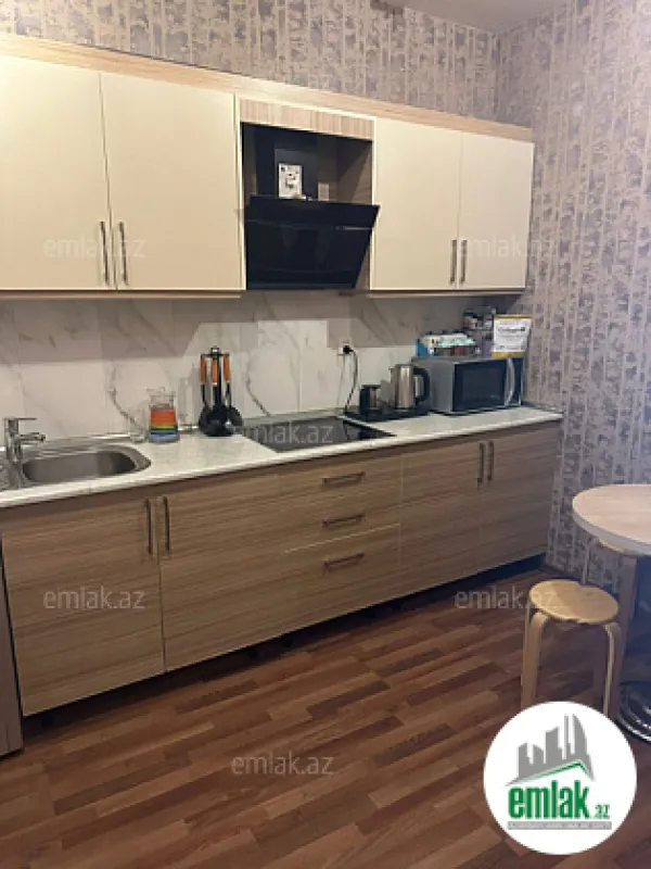 Satılır 2 otaqlı yeni tikili 70 m²