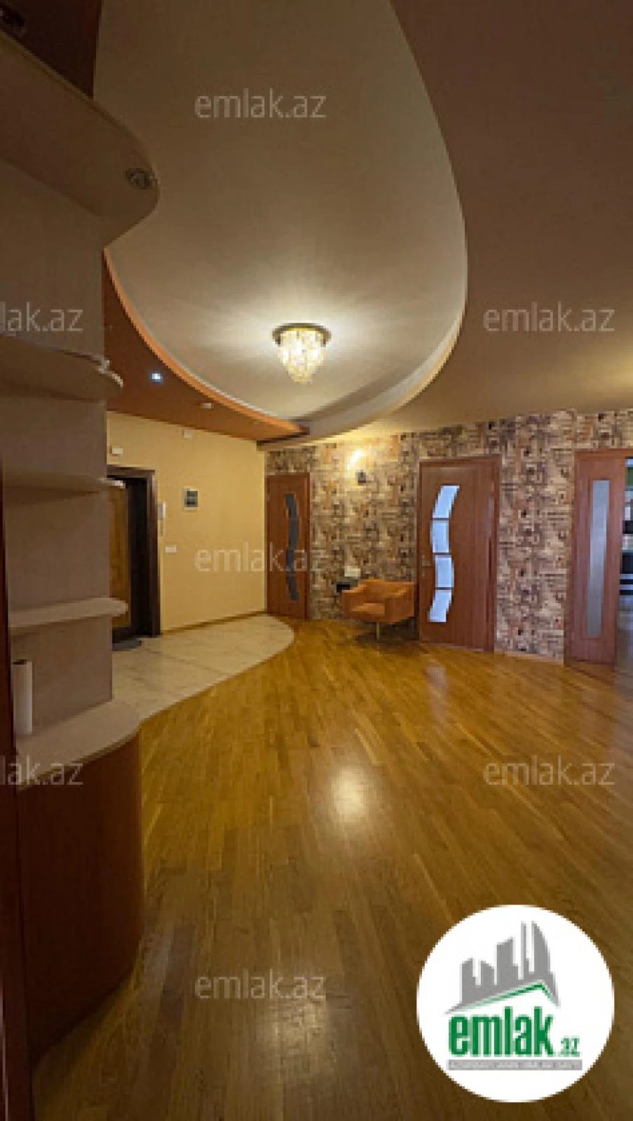 Satılır 4 otaqlı yeni tikili 205 m²