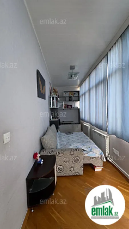 Satılır 4 otaqlı yeni tikili 205 m²