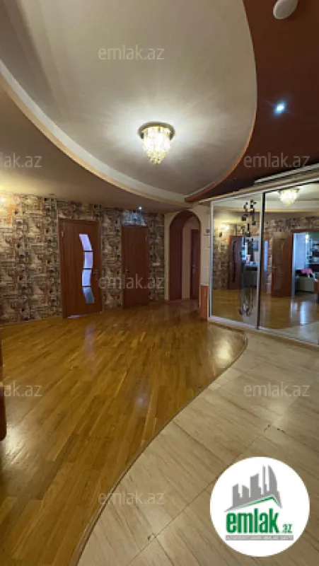 Satılır 4 otaqlı yeni tikili 205 m²