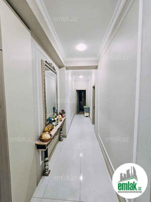 Satılır 2 otaqlı yeni tikili 82.5 m²