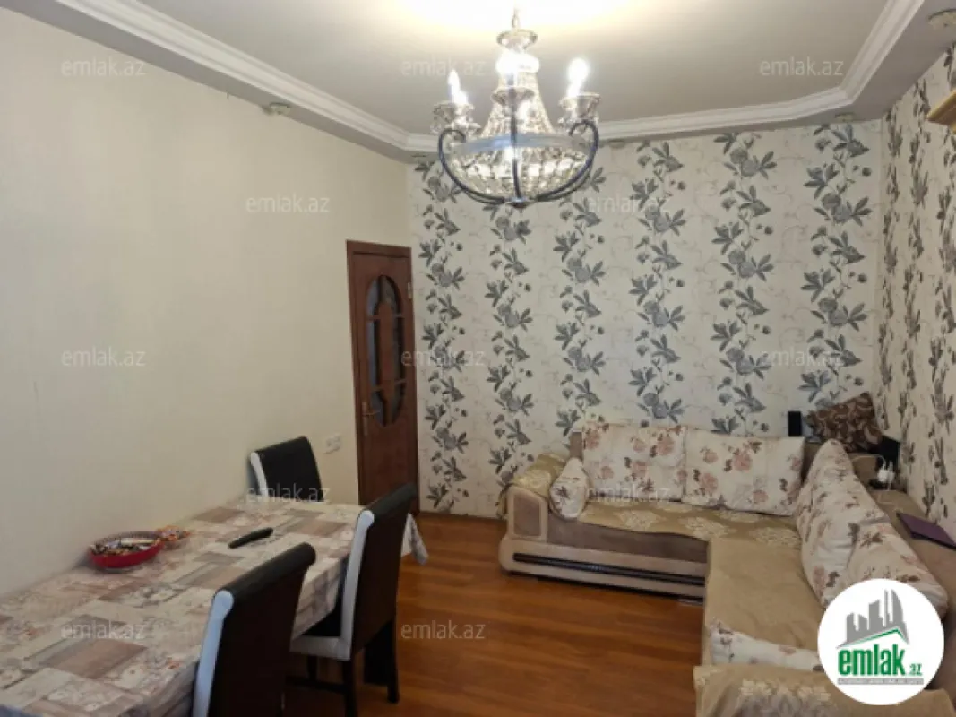 Satılır 3 otaqlı yeni tikili 80 m²