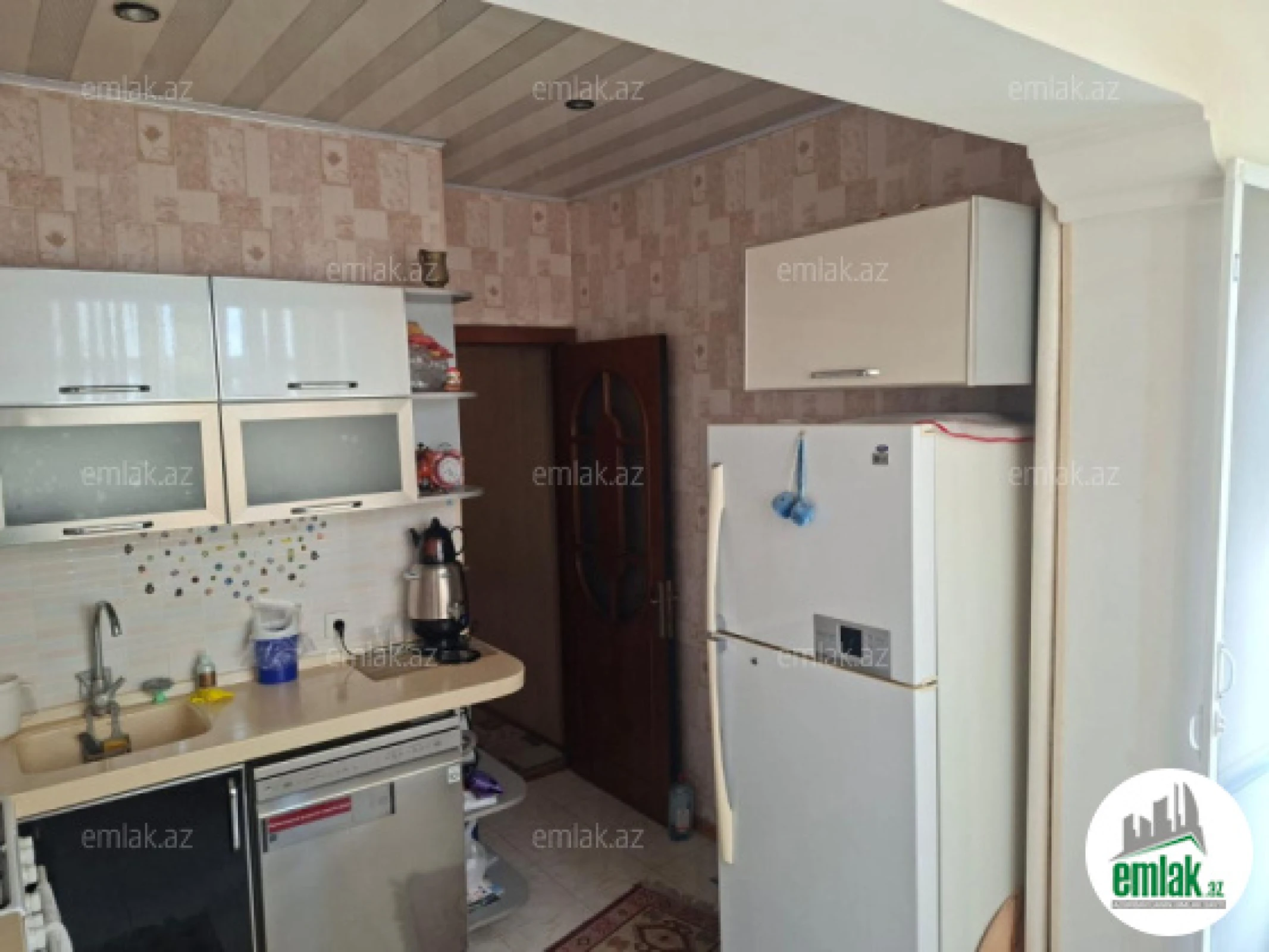 Satılır 3 otaqlı yeni tikili 80 m²