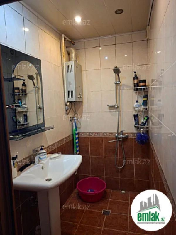 Satılır 3 otaqlı yeni tikili 80 m²