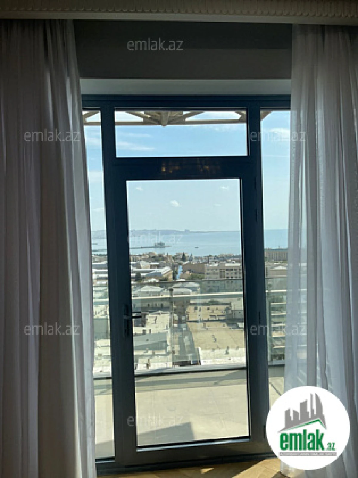 Satılır 2 otaqlı yeni tikili 102 m²