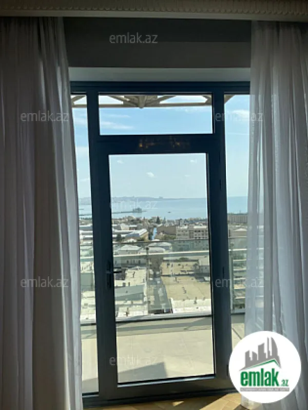 Satılır 2 otaqlı yeni tikili 102 m²