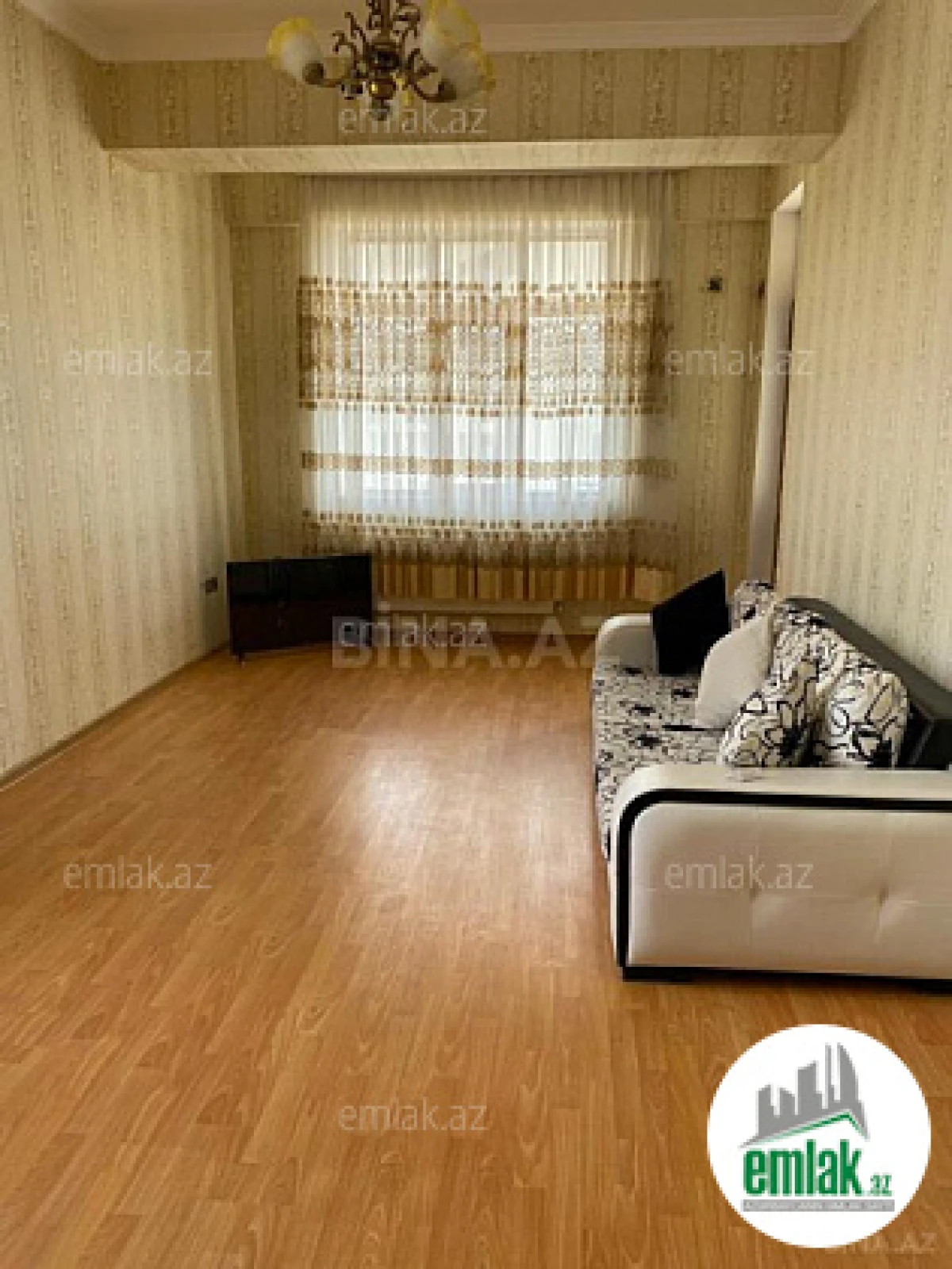 Satılır 2 otaqlı yeni tikili 73 m²