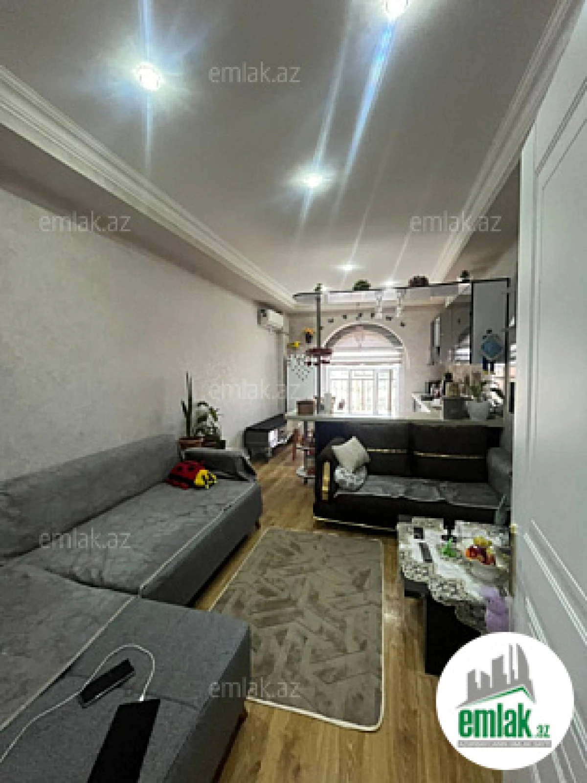Satılır 2 otaqlı yeni tikili 55 m²