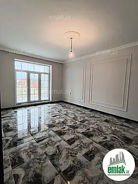 Satılır 6 otaqlı mənzil 306 m²