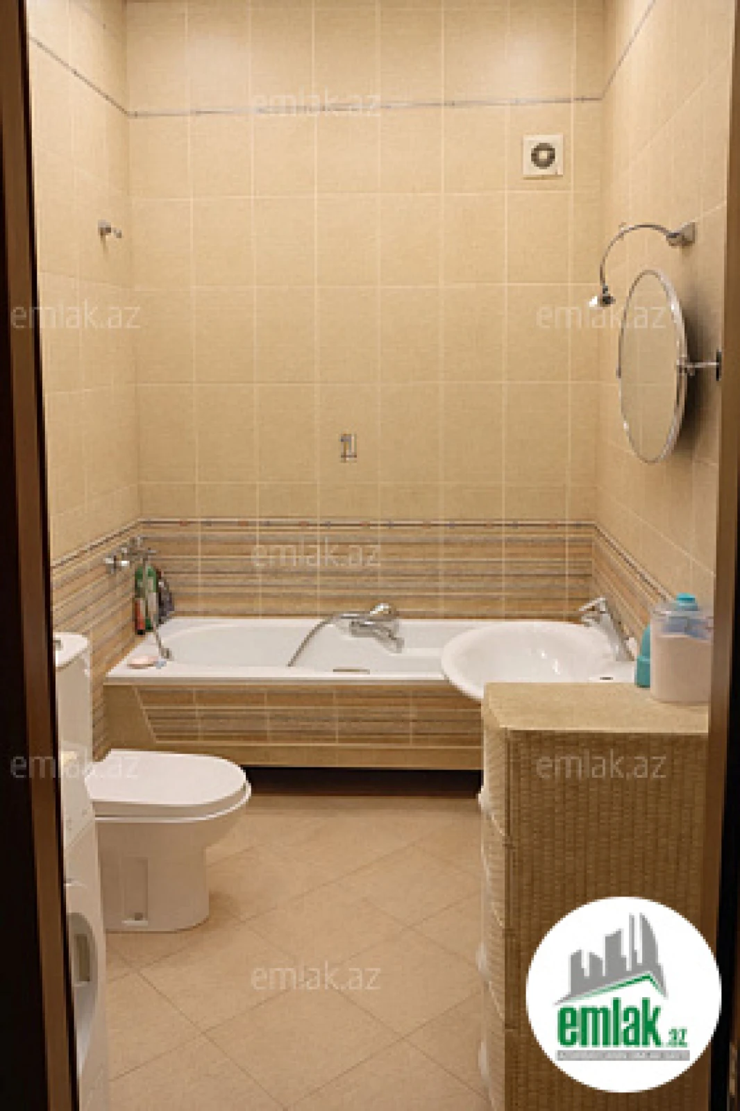 Satılır 4 otaqlı yeni tikili 155 m²