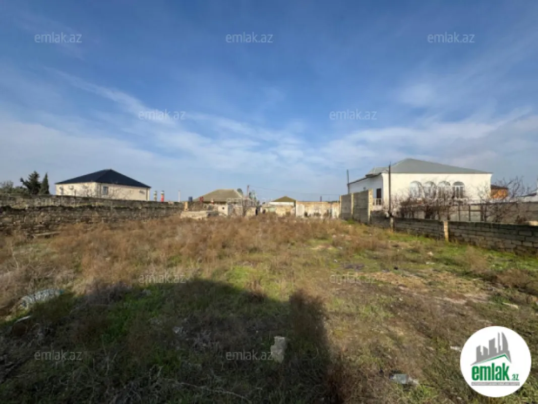 Satılır torpaq sahəsi 10 m²