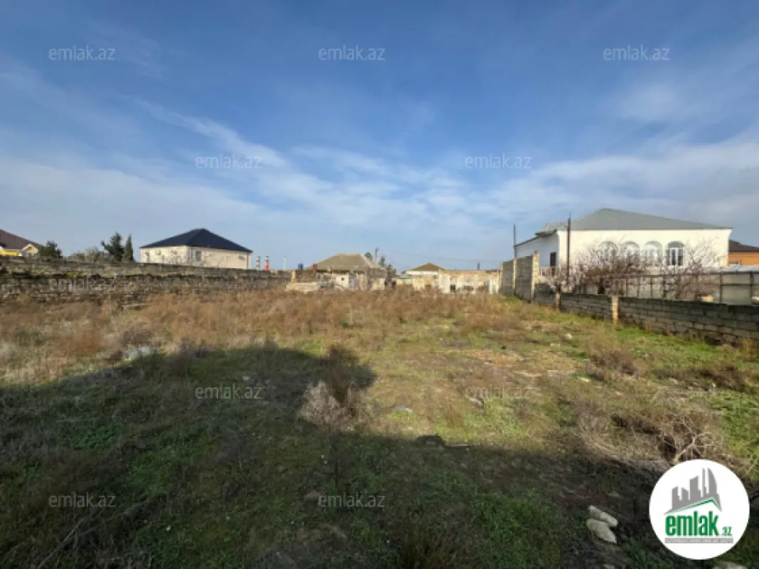 Satılır torpaq sahəsi 10 m²