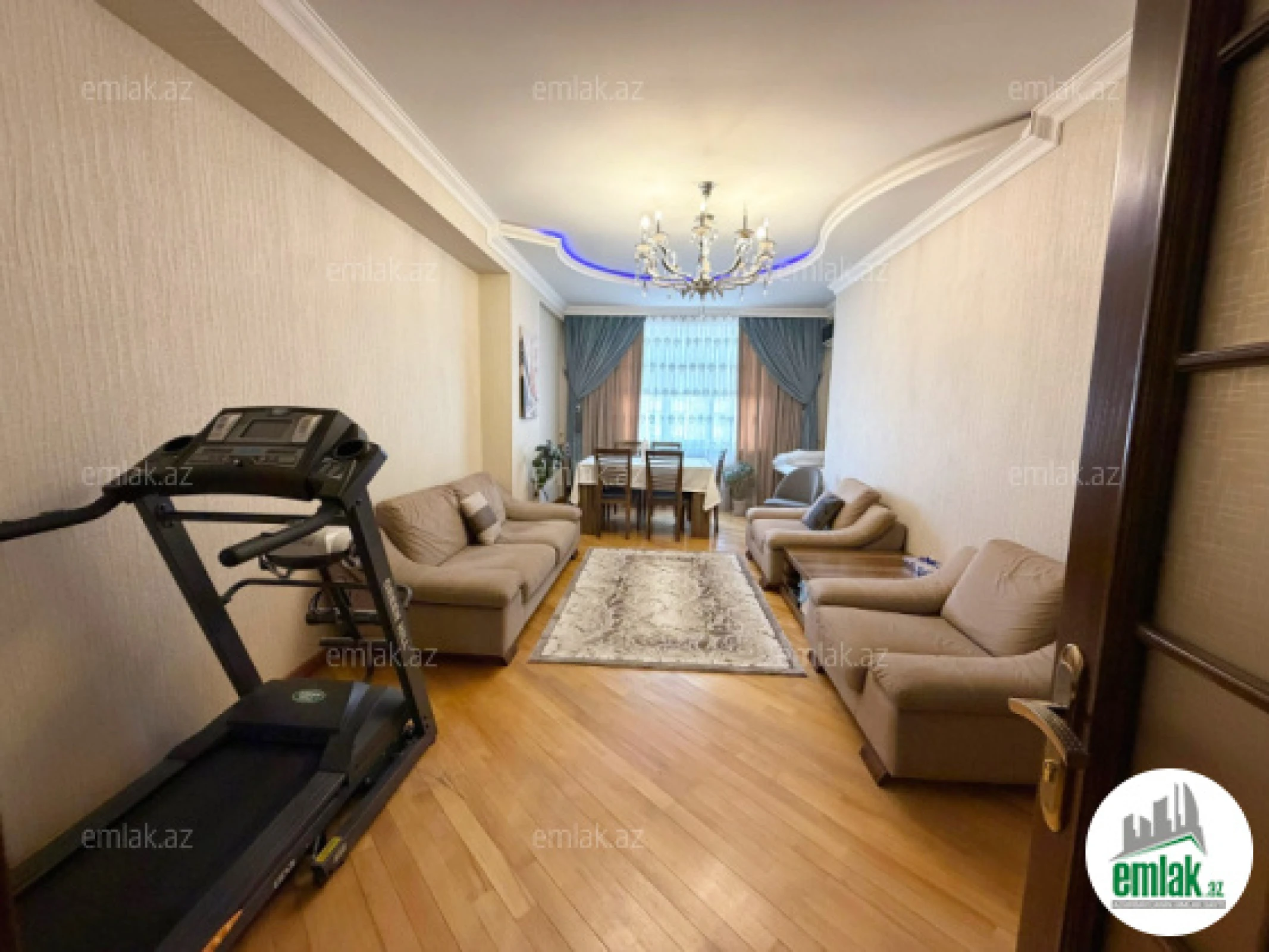 Satılır 3 otaqlı yeni tikili 120 m²