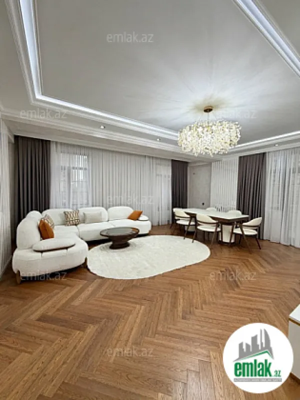 Satılır 3 otaqlı yeni tikili 140 m²
