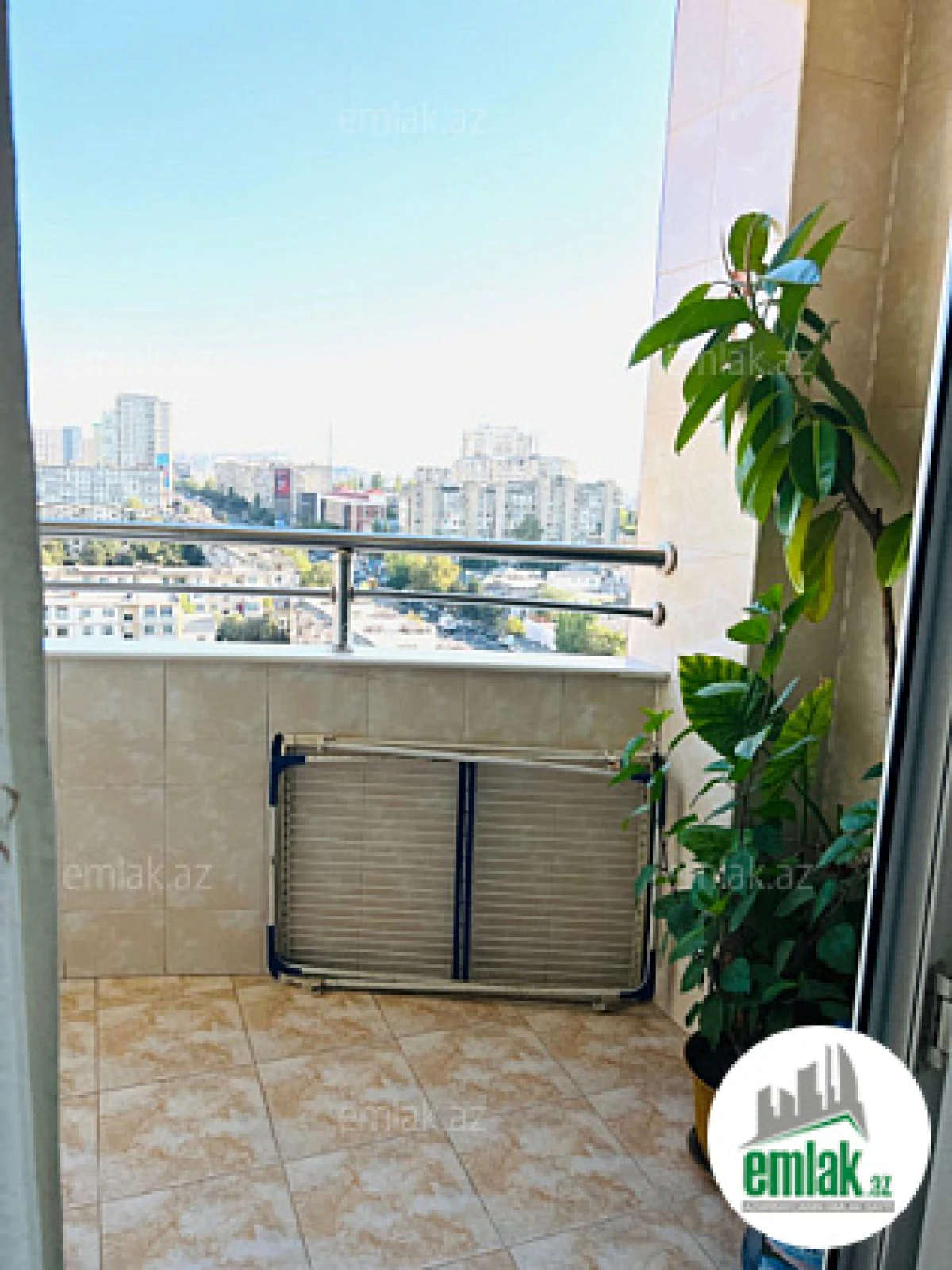 Satılır 4 otaqlı yeni tikili 153 m²