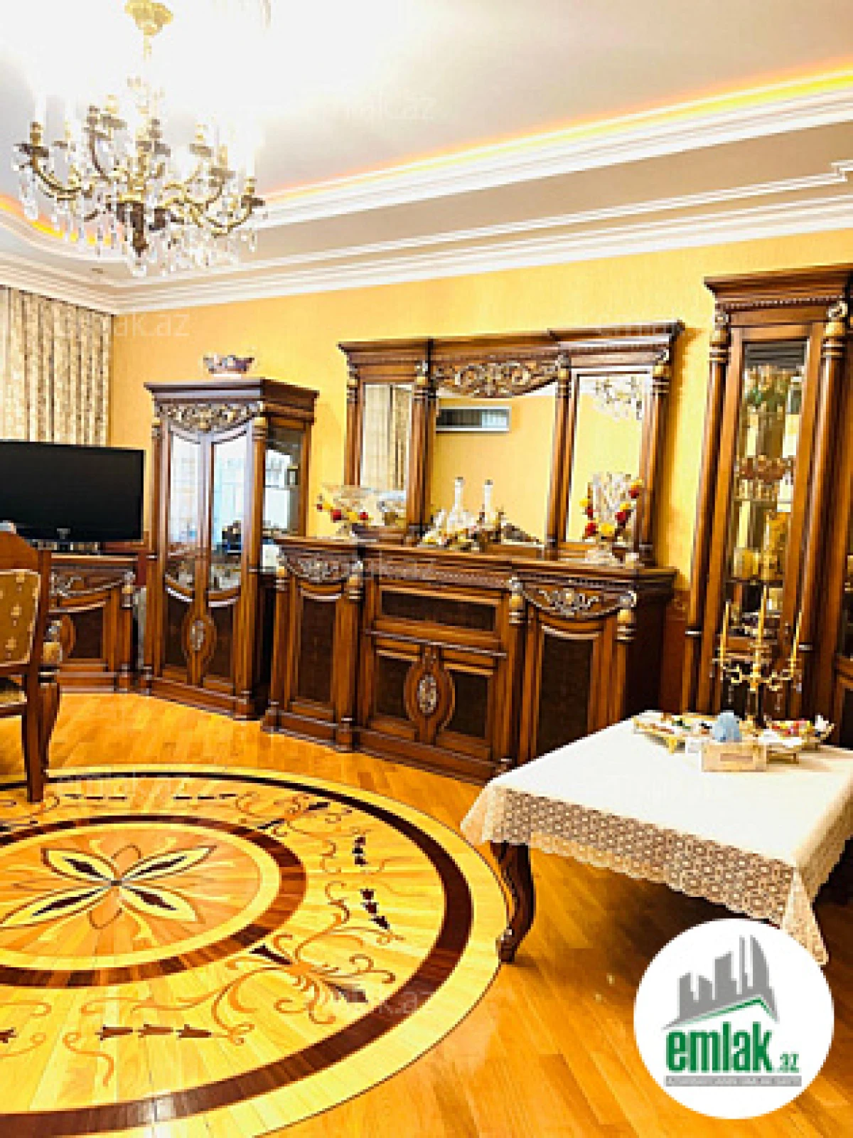 Satılır 4 otaqlı yeni tikili 153 m²