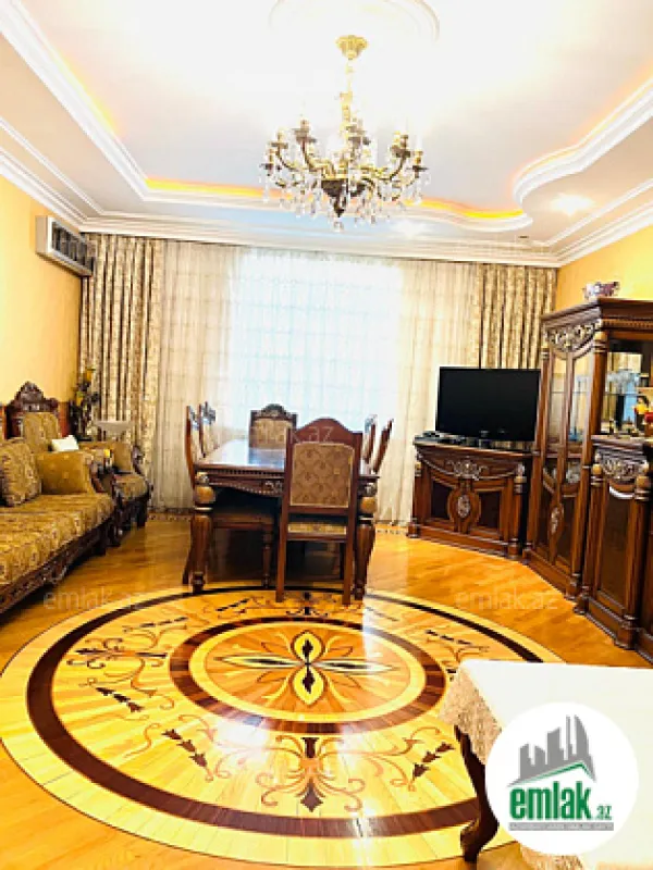 Satılır 4 otaqlı yeni tikili 153 m²