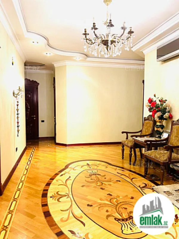 Satılır 4 otaqlı yeni tikili 153 m²