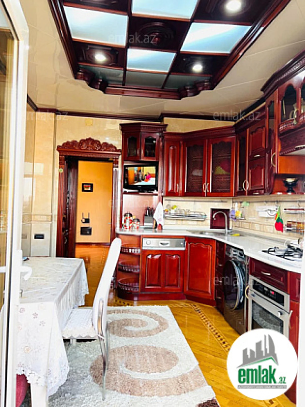 Satılır 4 otaqlı yeni tikili 153 m²