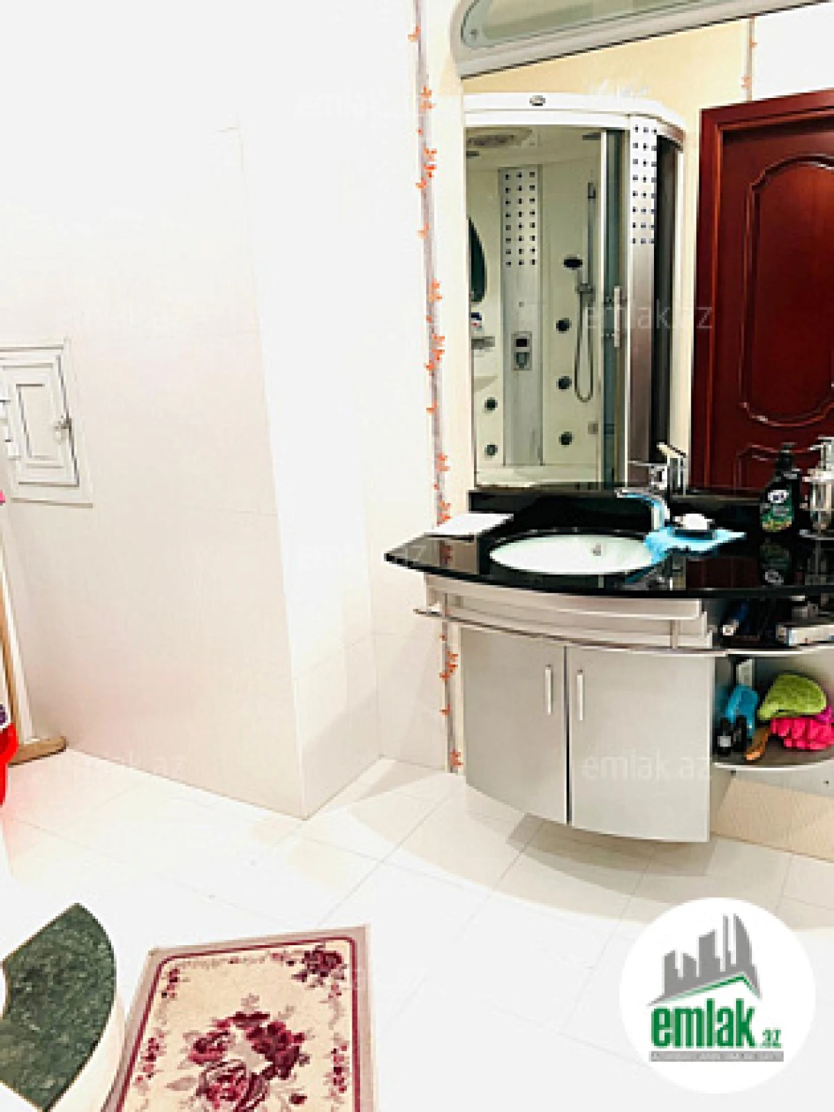 Satılır 4 otaqlı yeni tikili 153 m²